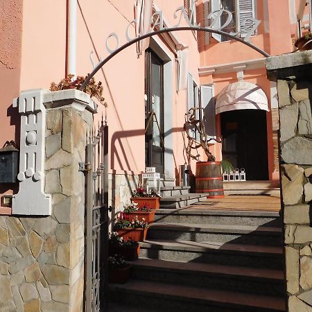 Il Duca Bianco Hotel Calosso Ngoại thất bức ảnh