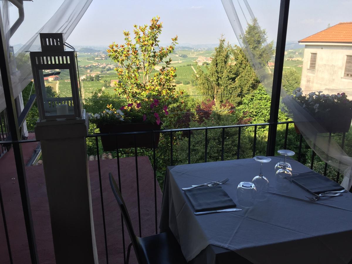 Il Duca Bianco Hotel Calosso Ngoại thất bức ảnh